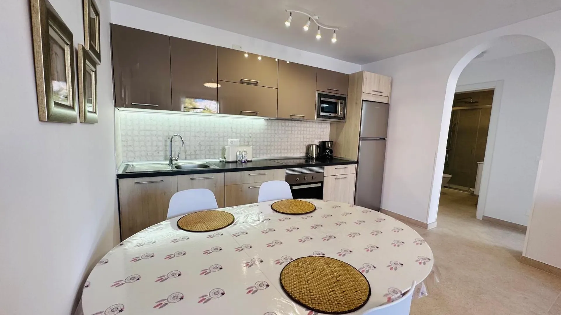 Americas Holiday Home Playa de las Américas 0*,